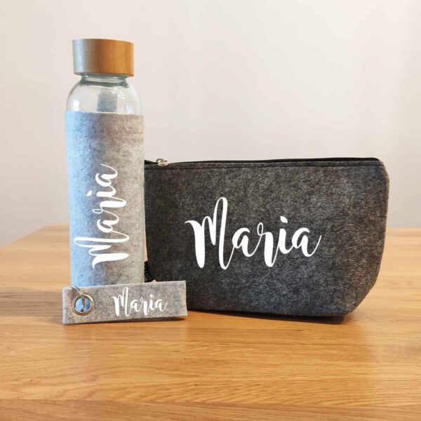Pack de fieltro personalizado: botella + neceser + llavero