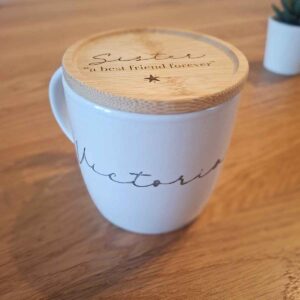 Taza de cerámica personalizada con tapa de bambú